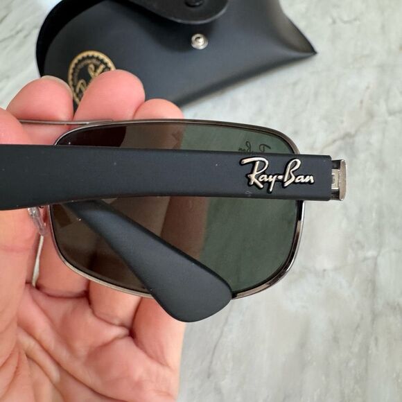 Ray-Ban MODEL CODE RB3445 004 61-17 sunglasses - Picture 2 of 5